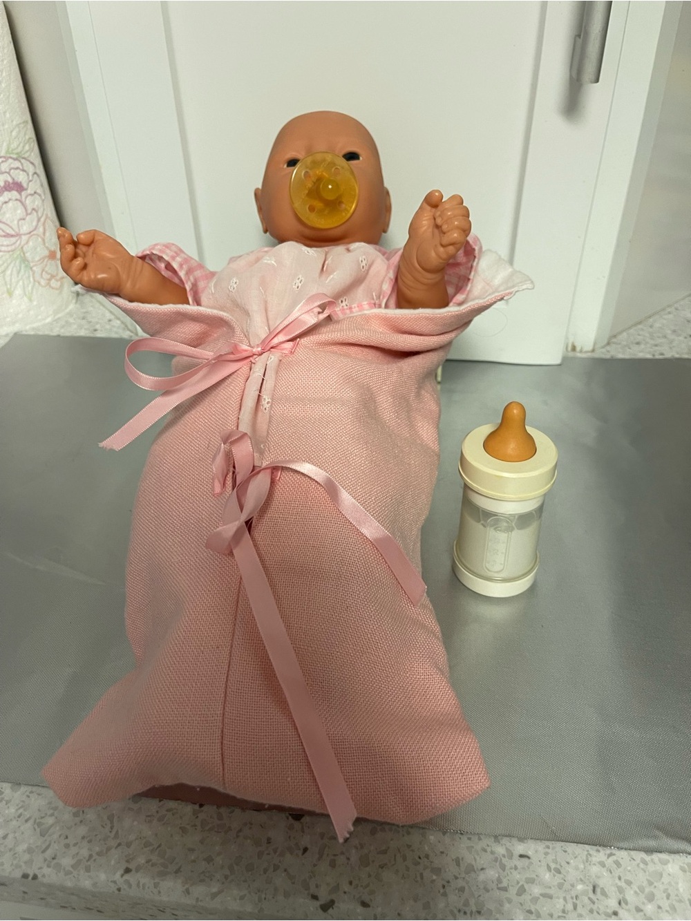 18” Realistic Baby Doll Anatomically Correct Newborn Baby Girl with Pacifier